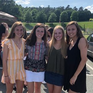 Meet your Posher, Tara